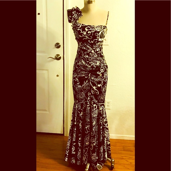 Jump💃🏻 like new👠 - Picture 1 of 8